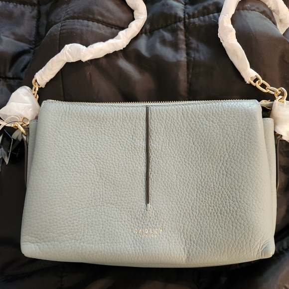 Radley London Hillgate Place Soft Gray Leather/Chain Crossbody W/ Dust Bag NWT - Picture 2 of 16